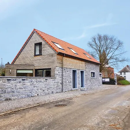 Couette-café La Petite Maison Dans La Cour 3*