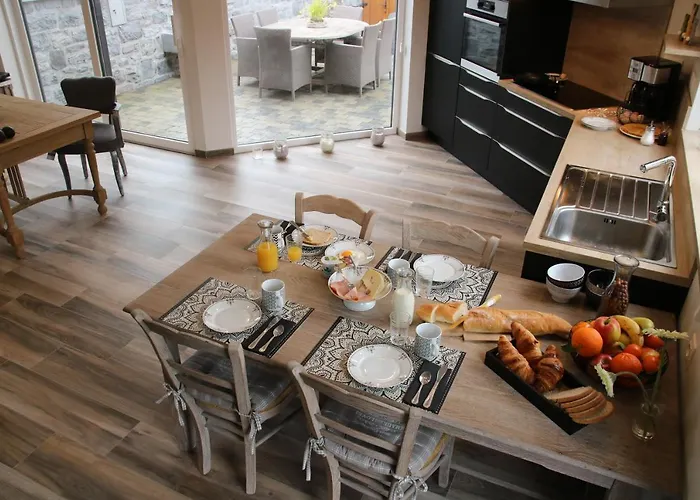 La Petite Maison Dans La Cour Отель типа 