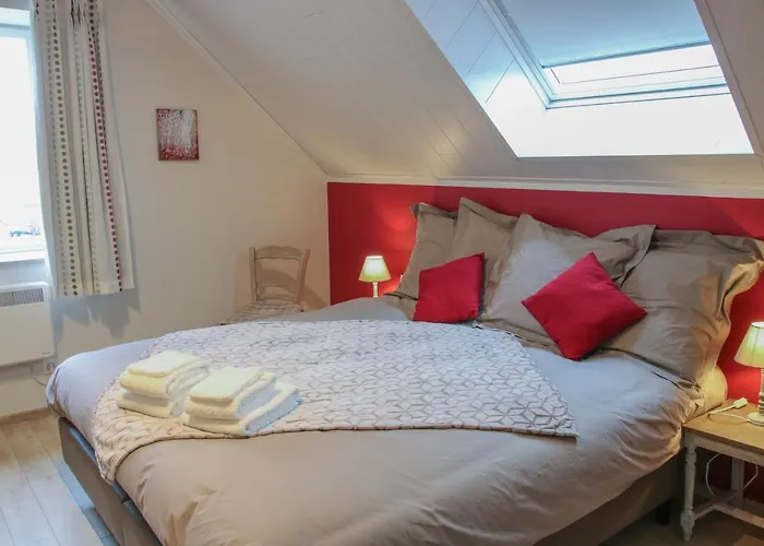 La Petite Maison Dans La Cour 3* Stave